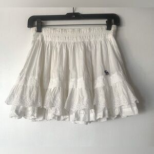 Abercrombie & Fitch Y2K  White Mini Skirt size S
